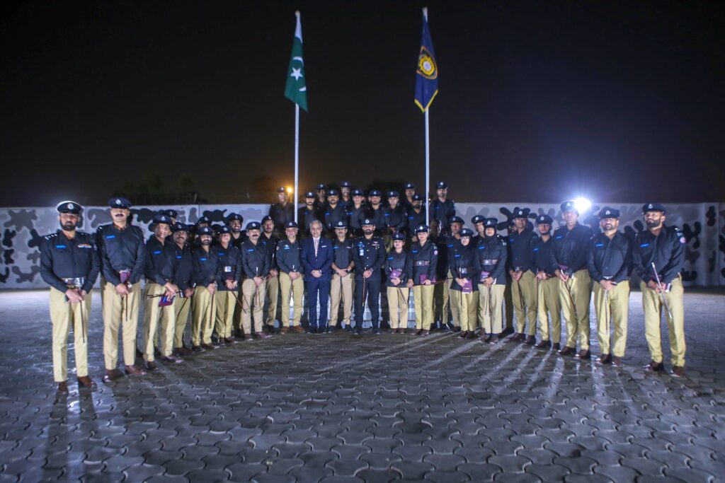 A DELEGATION OF UNDER-TRAINING ASsP OF THE 52ND SPECIALIZED TRAINING PROGRAM / 28TH INITIAL COMMAND COURSE VISITED SSU HEADQUARTERS